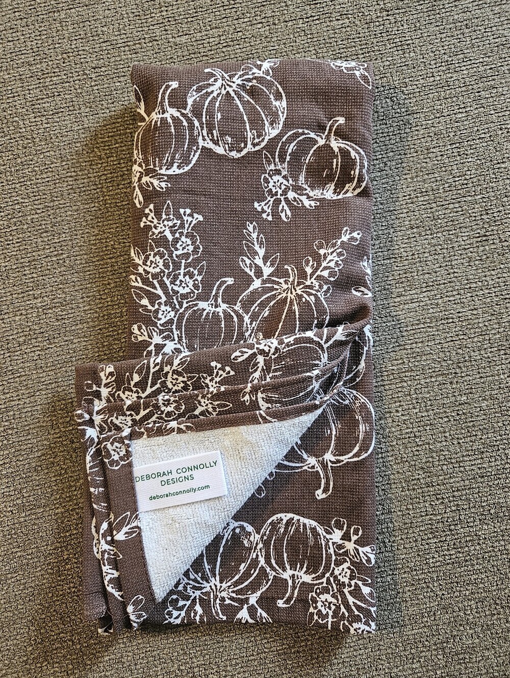 NWOT Deborah Connolly Designs brown hand towel with pumpkins